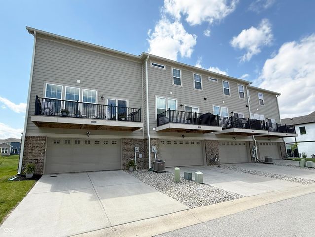 17260 Henslow Drive, Westfield, IN 46074