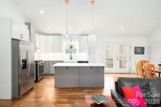 311 Hookers Gap Road, Candler, NC 28715