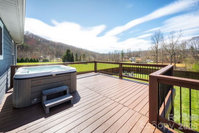 311 Hookers Gap Road, Candler, NC 28715