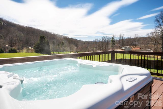 311 Hookers Gap Road, Candler, NC 28715