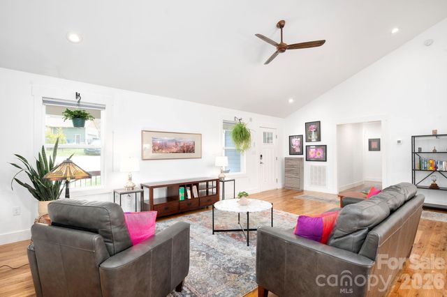 311 Hookers Gap Road, Candler, NC 28715