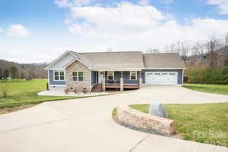 311 Hookers Gap Road, Candler, NC 28715