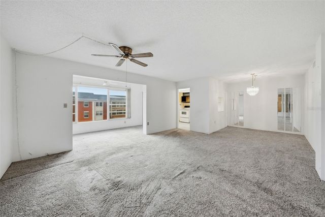 6800 20TH AVENUE N 505, St Petersburg, FL 33710