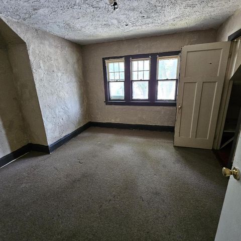 3248 N 2nd STREET, Milwaukee, WI 53212