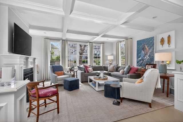 12 Lafayette Ave, Hingham, MA 02043