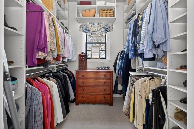 12 Lafayette Ave, Hingham, MA 02043