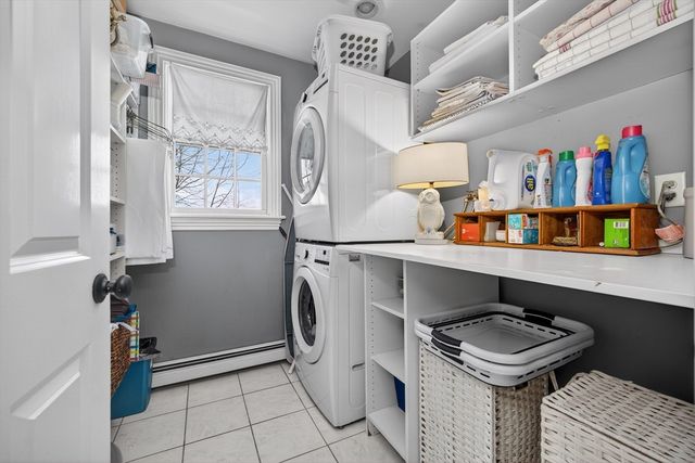 12 Lafayette Ave, Hingham, MA 02043