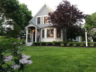 12 Lafayette Ave, Hingham, MA 02043