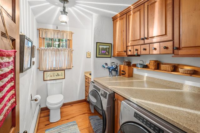 109 Lee St, West Boylston, MA 01583