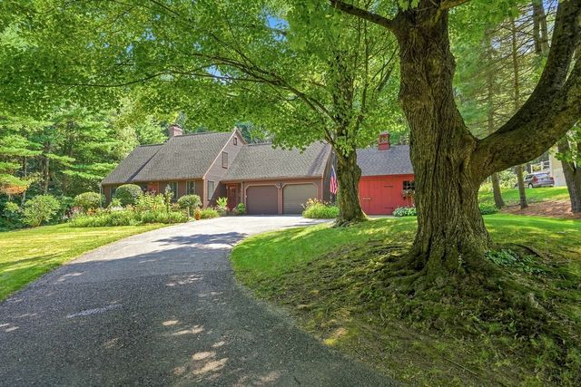 109 Lee St, West Boylston, MA 01583