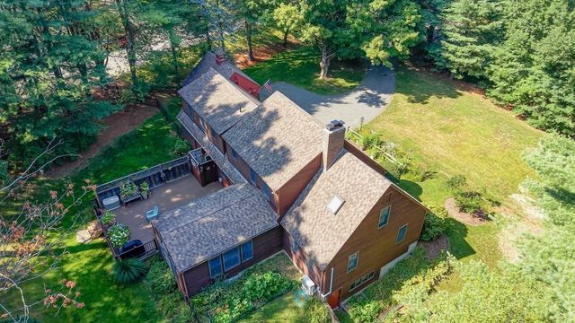 109 Lee St, West Boylston, MA 01583