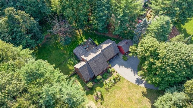 109 Lee St, West Boylston, MA 01583