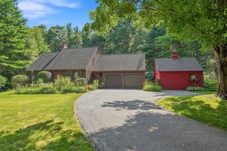 109 Lee St, West Boylston, MA 01583