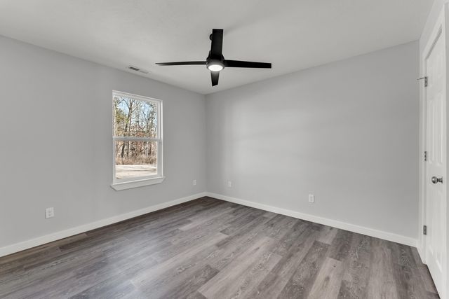 6005 Glenwood Drive, Merriam Woods, MO 65740