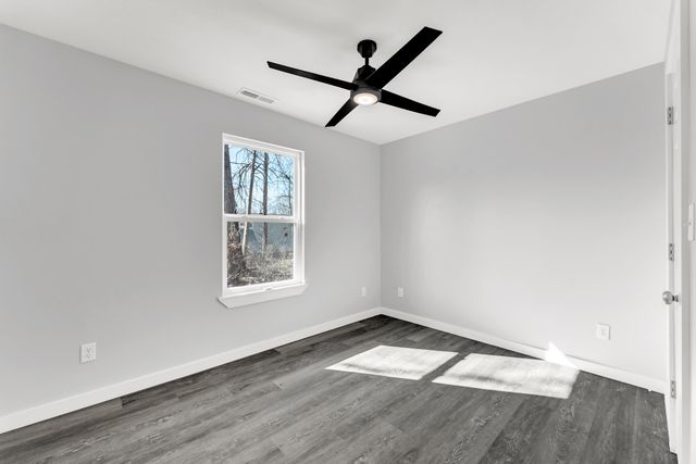 6005 Glenwood Drive, Merriam Woods, MO 65740