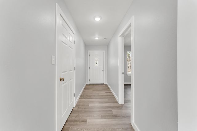 6005 Glenwood Drive, Merriam Woods, MO 65740