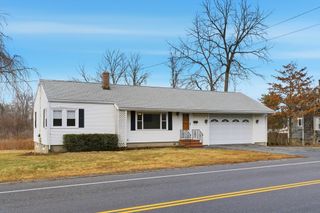 198 Conant St, Danvers, MA 01923