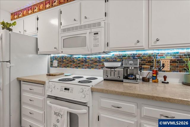 1534 Madras St SE, Salem, OR 97306