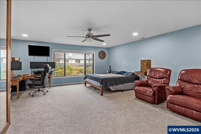 1534 Madras St SE, Salem, OR 97306