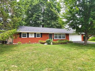 2903 E Cunnington Lane, Kettering, OH 45420
