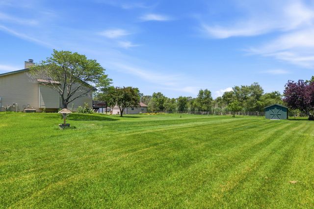 400 E Gordon Bennett Dr., Haysville, KS 67060