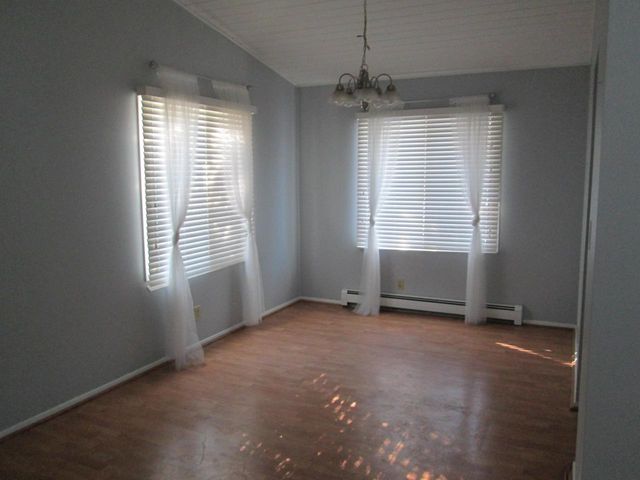 15875 W Marietta DRIVE, New Berlin, WI 53151