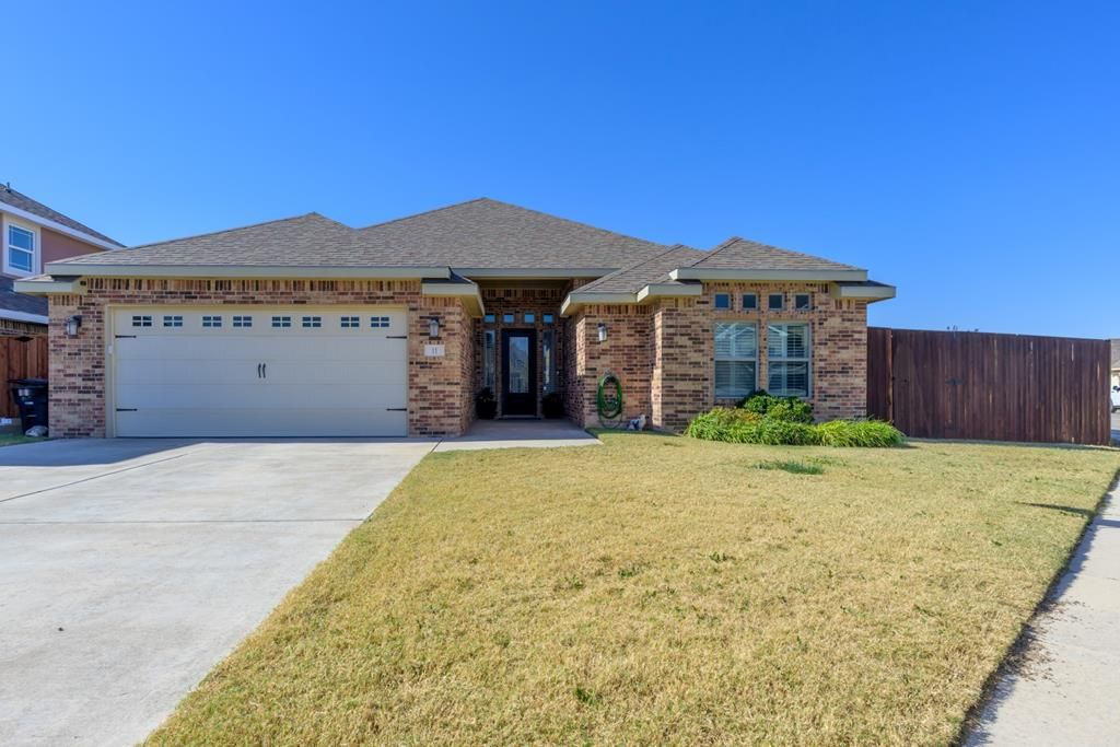 11 Berkshire Circle, Odessa, TX 79765
