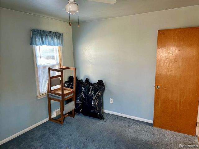 11465 Leverne Road, Redford, MI 48239