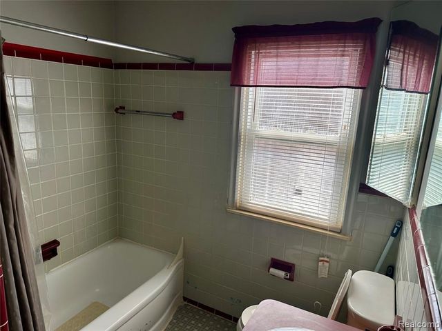 11465 Leverne Road, Redford, MI 48239