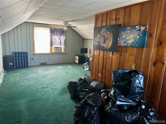 11465 Leverne Road, Redford, MI 48239