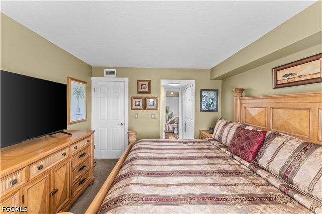 2885 Palm Beach BLVD 507, Fort Myers, FL 33916