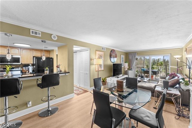 2885 Palm Beach BLVD 507, Fort Myers, FL 33916