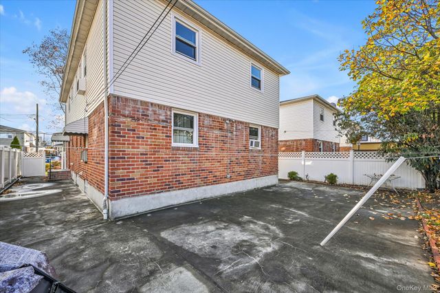 146-43 27th Avenue, Flushing, NY 11354