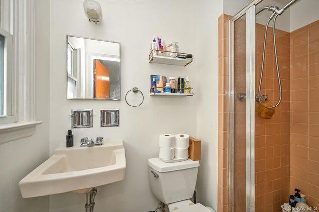 146-43 27th Avenue, Flushing, NY 11354