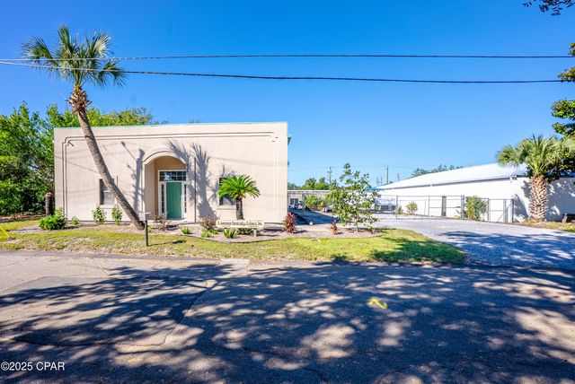 625 Mercer Avenue, Panama City, FL 32401