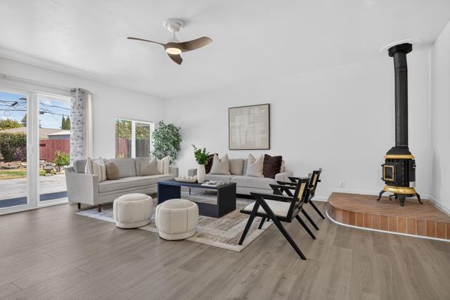 4305 Figwood Way, Sacramento, CA 95864