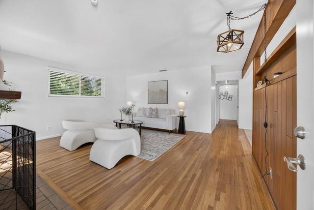 4305 Figwood Way, Sacramento, CA 95864