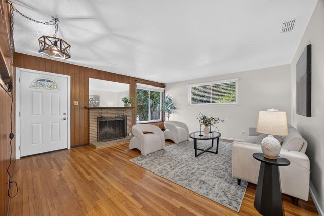 4305 Figwood Way, Sacramento, CA 95864