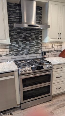 24 Sundance Ter, Hardyston Twp., NJ 07419