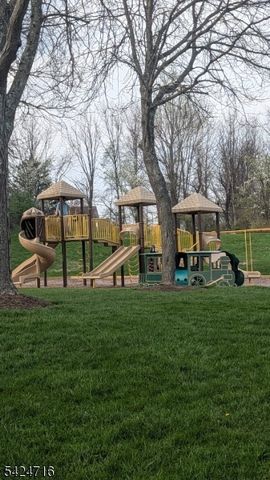 24 Sundance Ter, Hardyston Twp., NJ 07419