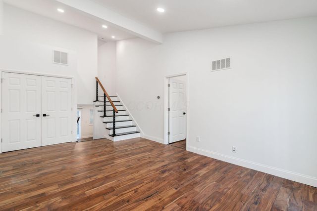 3535 Sunset Drive, Upper Arlington, OH 43221