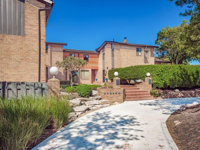 3535 Sunset Drive, Upper Arlington, OH 43221