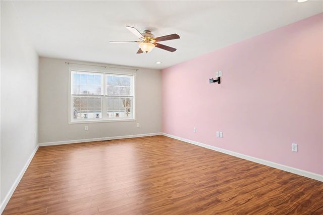 83 Hawthorne Drive, Ogden, NY 14559