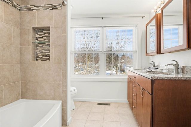 83 Hawthorne Drive, Ogden, NY 14559