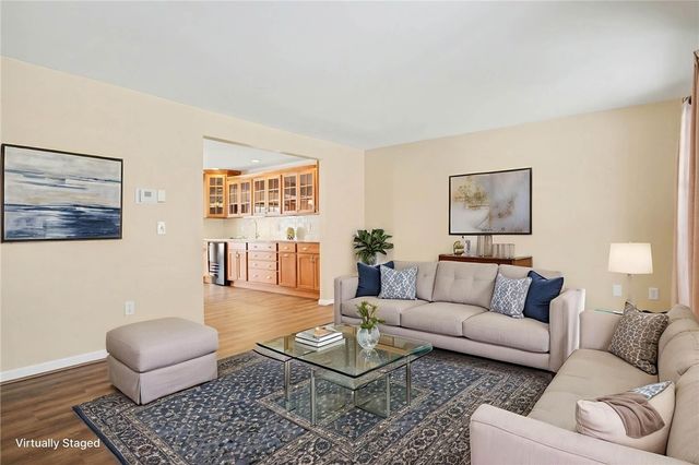 83 Hawthorne Drive, Ogden, NY 14559