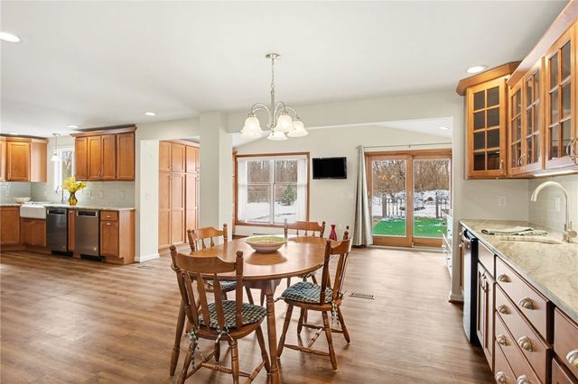 83 Hawthorne Drive, Ogden, NY 14559