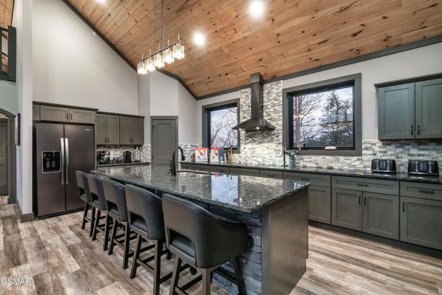 4875 Settlers View Lane, Sevierville, TN 37862