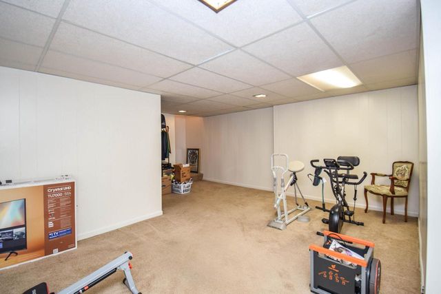 4087 College AVENUE, Milwaukee, WI 53221