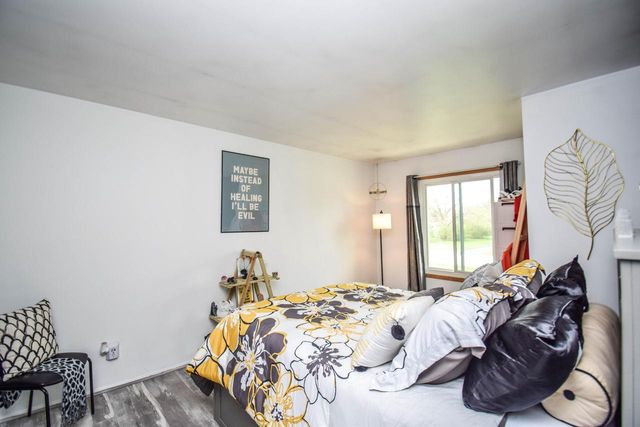 4087 College AVENUE, Milwaukee, WI 53221