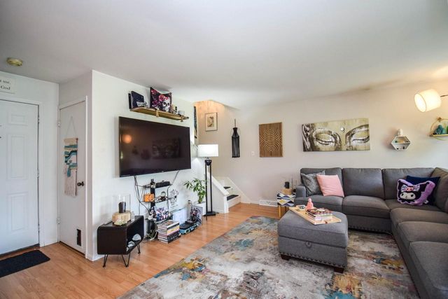 4087 College AVENUE, Milwaukee, WI 53221